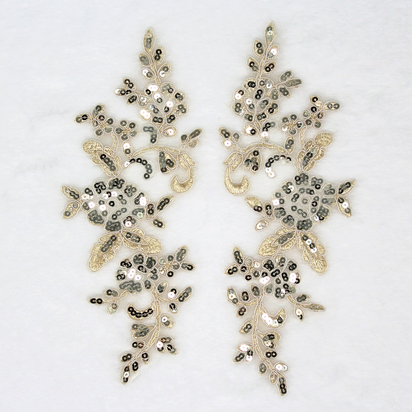 SUNMOVE Pair of Embroidery Sequin Lace Applique Sewing Flower Fabric Collar Patch Motif Wedding Gown Dress Bridal DIY Crafts